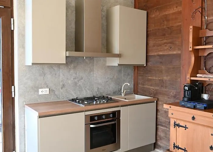 Ca' Tra Cielo E Monti *