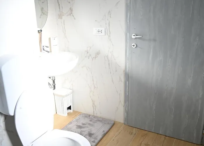 Ca' Tra Cielo E Monti Bed & Breakfast